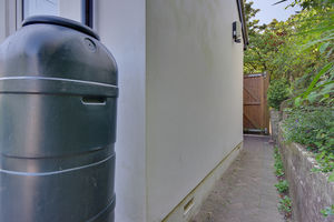 Side Path- click for photo gallery